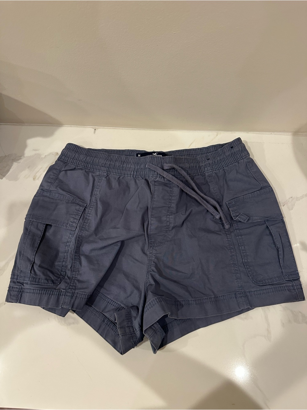 Hollister Ultra High-rise Cargo 3” Shorts Women’s Medium Slate Blue